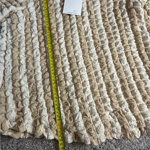 VOY puff textured blouse in beige tan cream short sleeve Large fun unique new - Picture 13 of 14